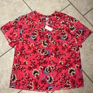 Floral short sleeve LOFT top